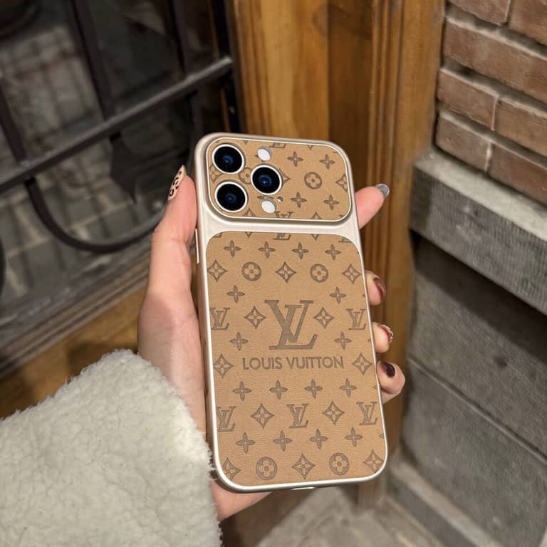قاب Louis Vuitton لویی ویتون آیفون